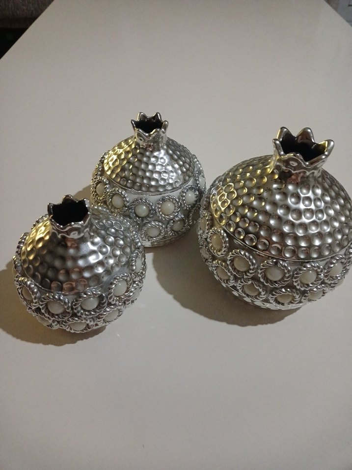 Gri ve Beyaz Nar Figürin Seti - Görsel 2