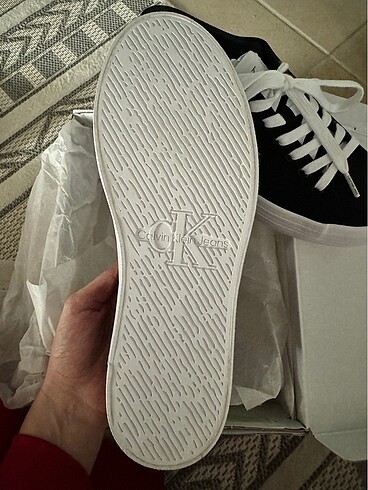 38 Beden Calvin klein sneaker