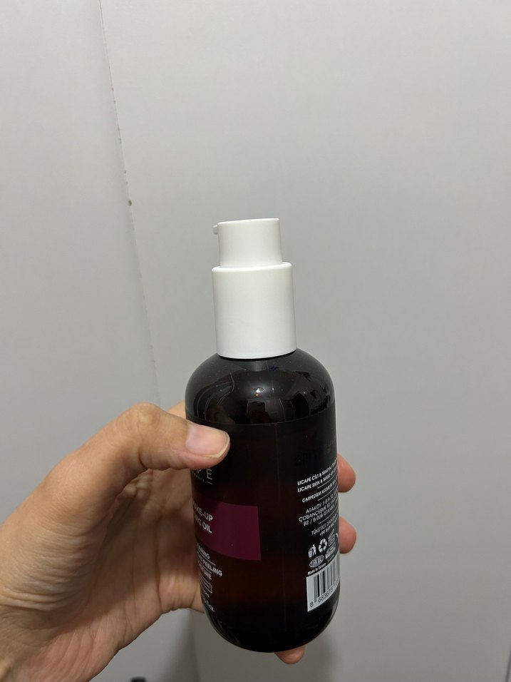 LICAPÉ Cilt ve Makyaj Temizleyici Yağ 200 ml - Görsel 2