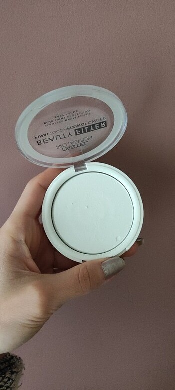 Sabitleyici transparan pudra - Görsel 2