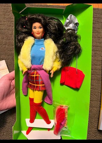 vintage benetton kira