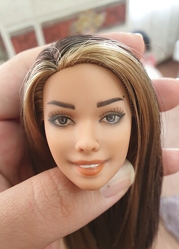 Barbie repaint 