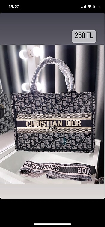 Dior book çanta
