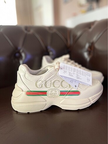 Gucci spor ayakkabı