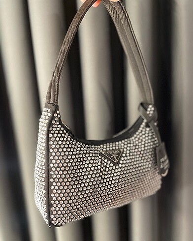 Prada Taşlı Prada çanta