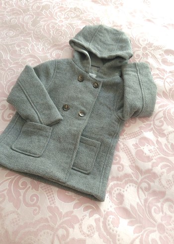 Gri Kapüşonlu Düğmeli erkek Çocuk Kabanı - Görsel 2