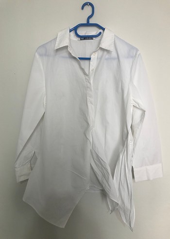 Düğmeli Beyaz Kadın Gömlek - Görsel 2