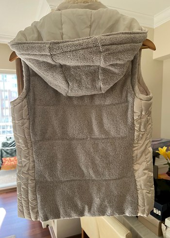 Trafaluc Kadın Beyaz Kürklü Kış Montu - Görsel 3