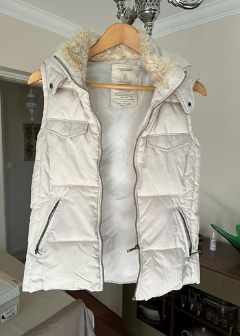 Trafaluc Kadın Beyaz Kürklü Kış Montu - Görsel 2