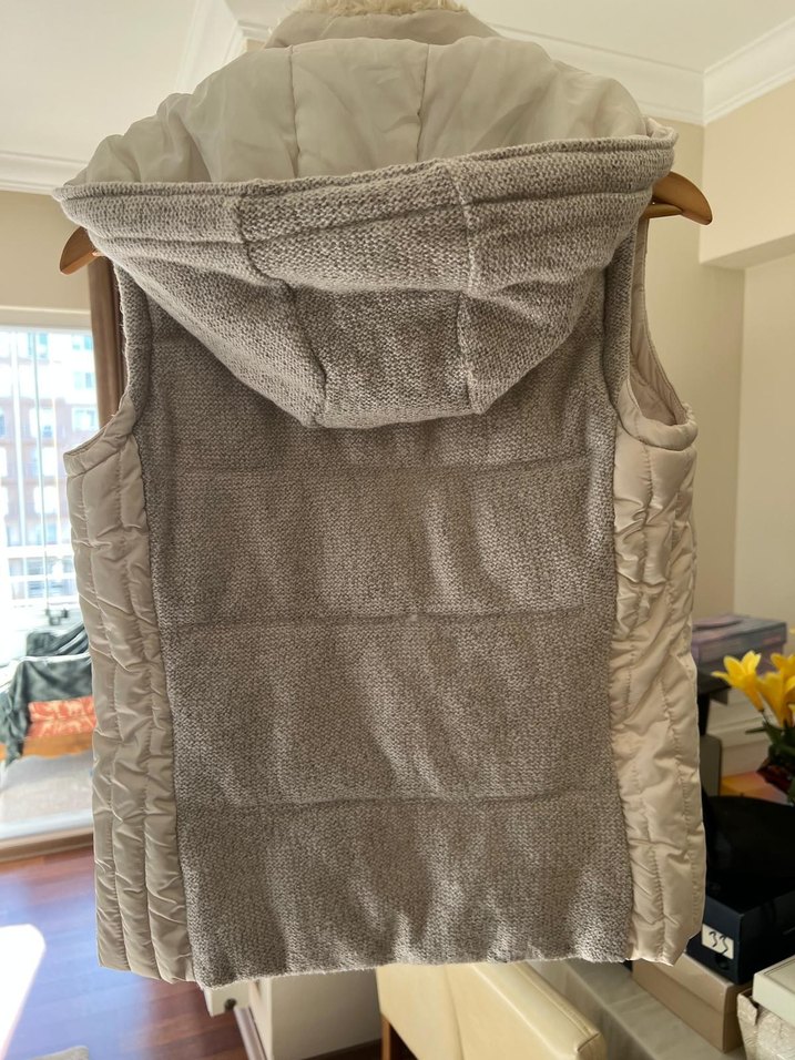 Trafaluc Kadın Beyaz Kürklü Kış Montu - Görsel 3