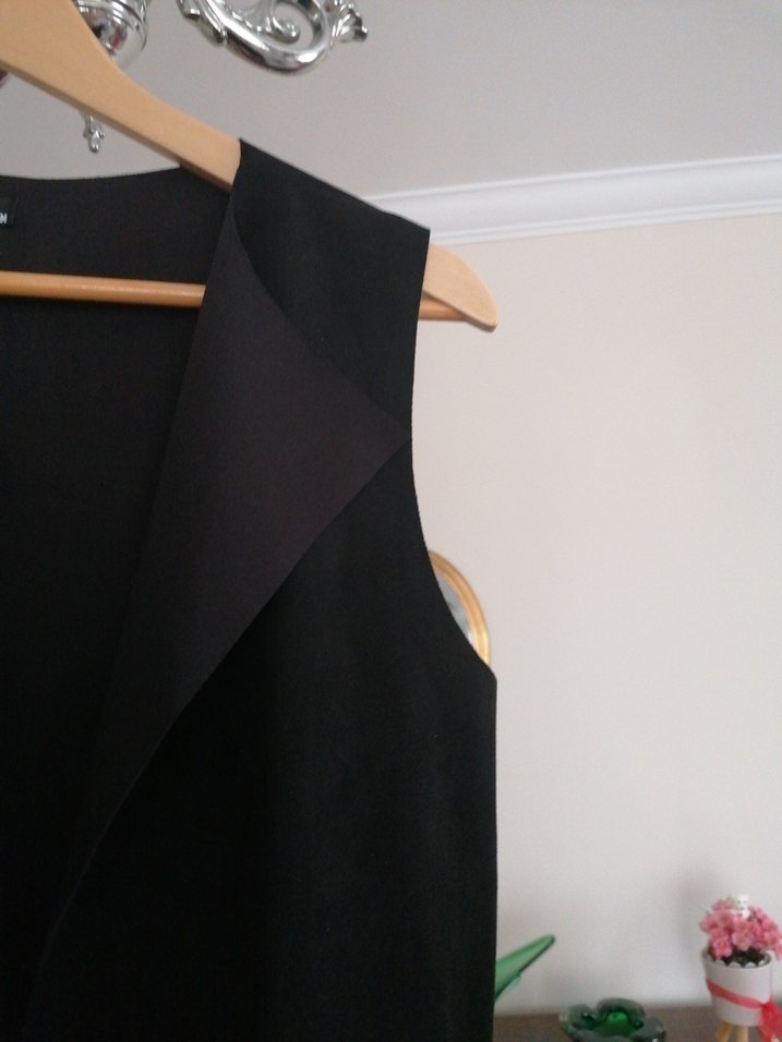 Siyah Süet Kemerli Midi Kadın Yelek - Görsel 3