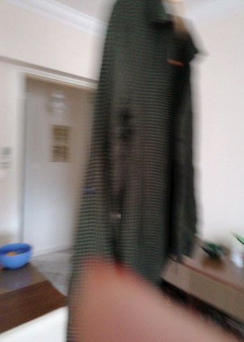 Düğmeli Koyu Yeşil Keten Kadın Gömlek - Görsel 3