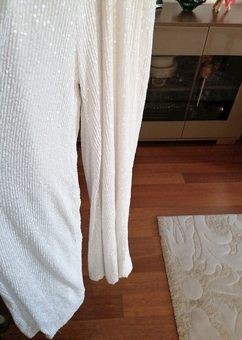 Beyaz pullu abiye tulum - Görsel 3