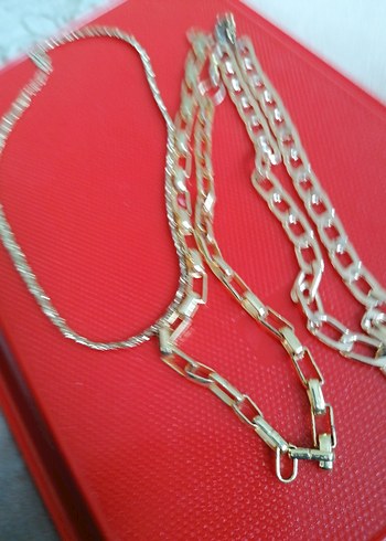 Uzun Zincir Detaylı Altın Renk Kadın Kolye - Görsel 3