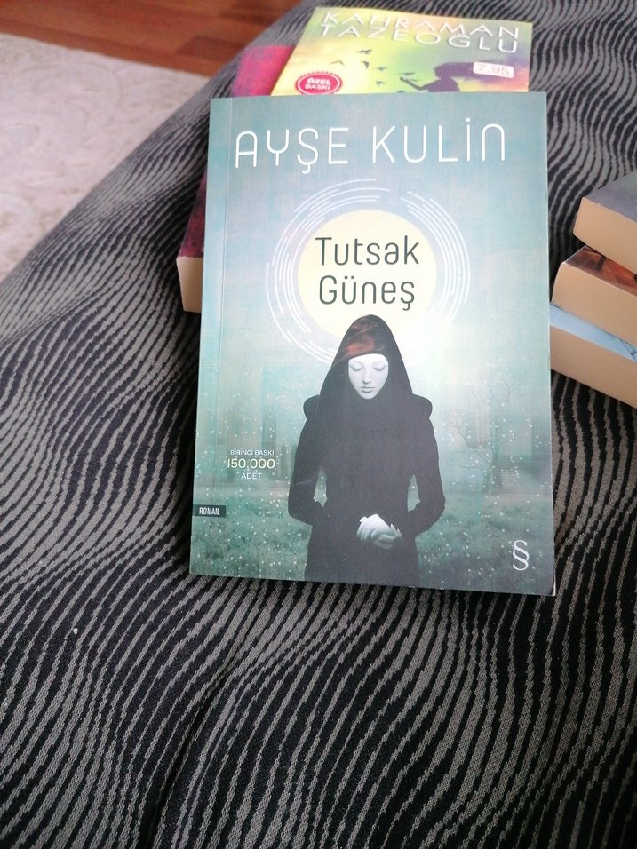 Tutsak Güneş - Ayşe Kulin - Görsel 3