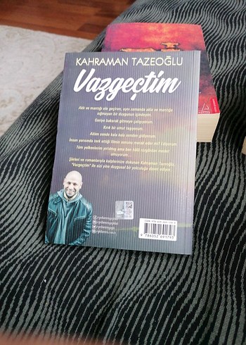 Vazgeçtim - Kahraman Tazeoğlu - Görsel 2