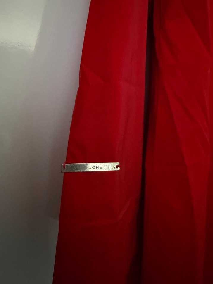 Touche Kadın Parlak Kırmızı Uzun Düğmeli Yağmurluk - Görsel 3