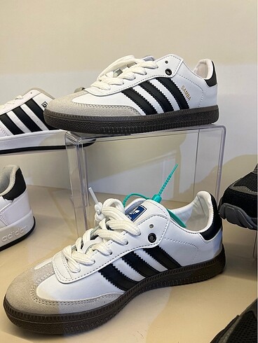 Adidas samba