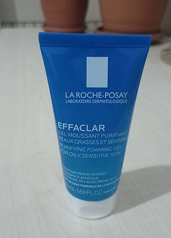 La Roche Posay 50 ml.