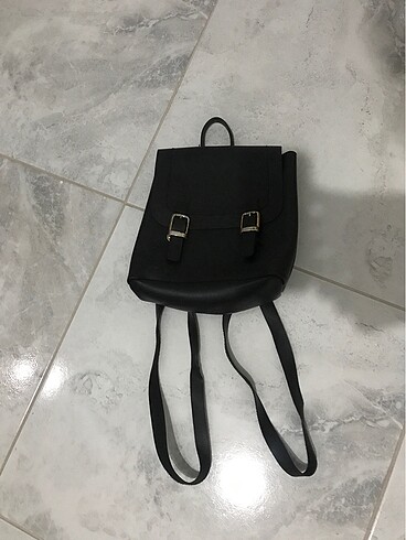 Siyah Küçük sırt çantası