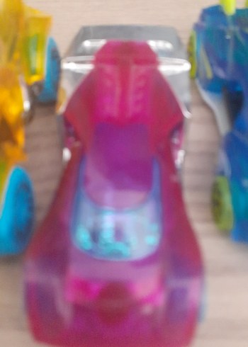  Beden Renk Hotwheels X-raycers arabalar