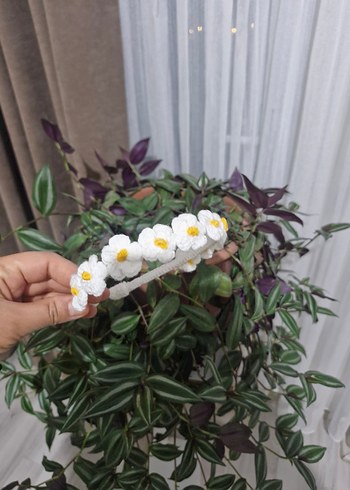 Dantel Çiçekli Beyaz Çocuk Saç Bandı - Görsel 3