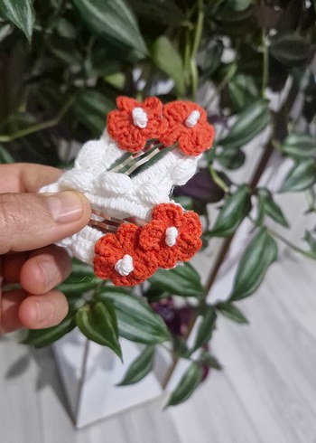 Nakışlı Örgü Çiçekli Çocuk Saç Tokası - Görsel 2