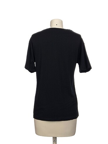 s Beden Diğer T-shirt %70 İndirimli.