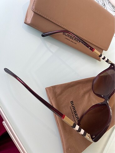 Beden Burberry Güneş Gözlüğü