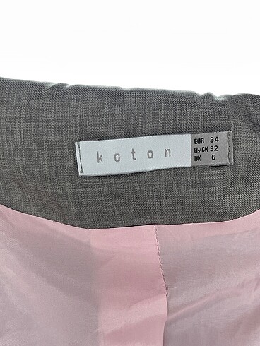 34 Beden çeşitli Renk PreLoved Blazer %70 İndirimli.