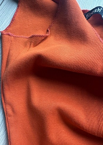 Kahverengi Düğmeli Uzun Askısız Triko Elbise - Görsel 4