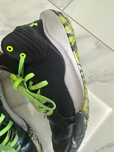 37 Beden siyah Renk Under Armour Ayakkabı
