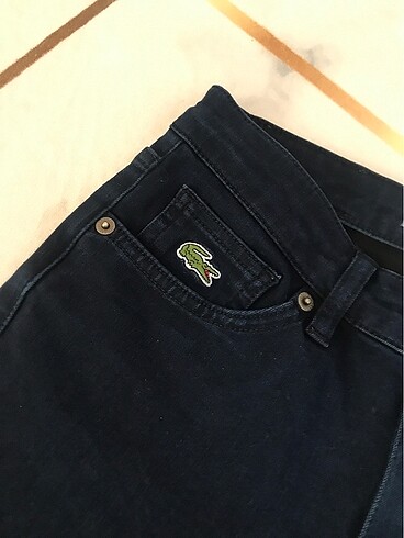 26 Beden lacivert Renk Lacoste skinny jean(orjinal)