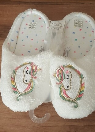 Unicorn peluş terlik