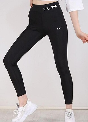 Nike tayt