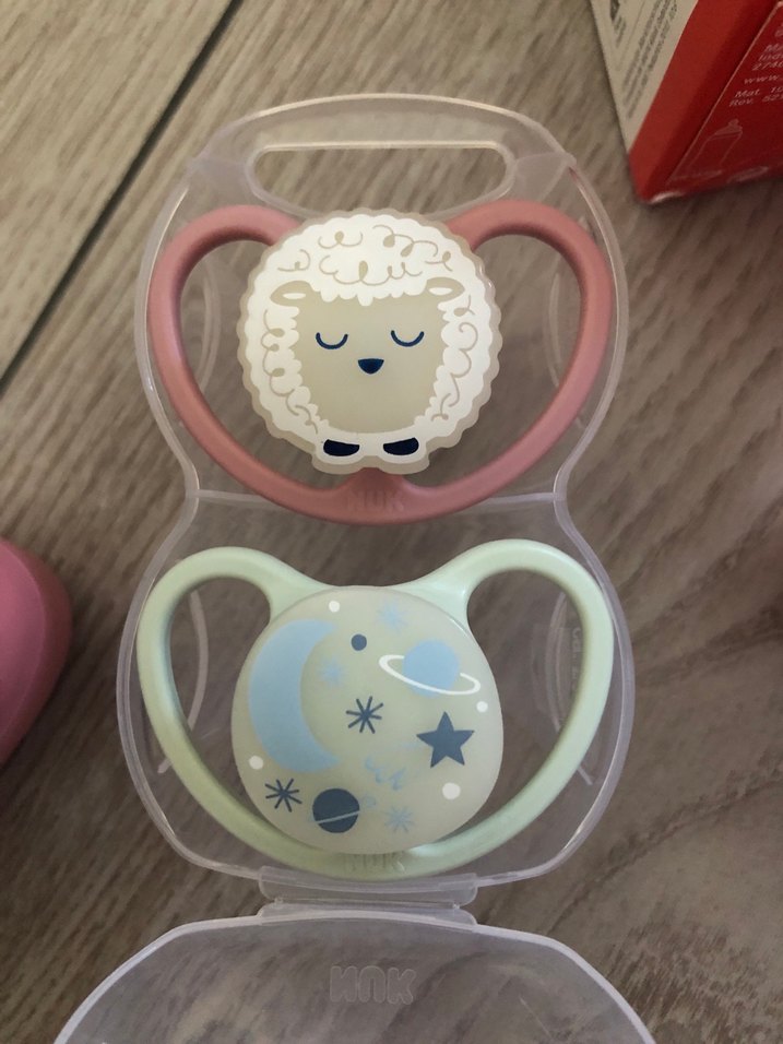 Pembe Bebek Biberonu ve Emzik Seti nuk marka ve ahşap bebek trğı - Görsel 3