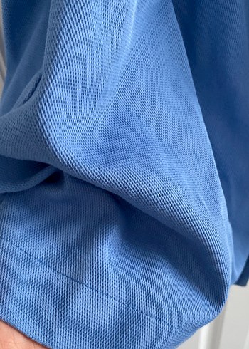 Mavi, uzun, bol kesim kadın trençkot - Görsel 3