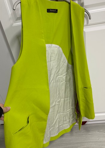 Düğmeli Yeşil Midi Kadın Yelek - Görsel 3