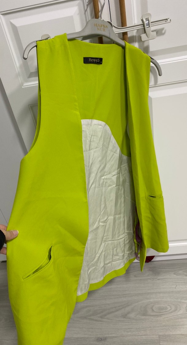 Düğmeli Yeşil Midi Kadın Yelek - Görsel 3