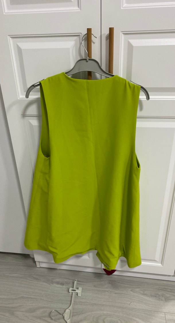 Düğmeli Yeşil Midi Kadın Yelek - Görsel 4