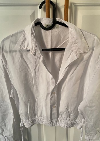 Düğmeli Beyaz Keten Kadın Gömlek - Görsel 2