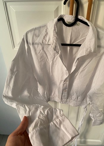 Düğmeli Beyaz Keten Kadın Gömlek - Görsel 6