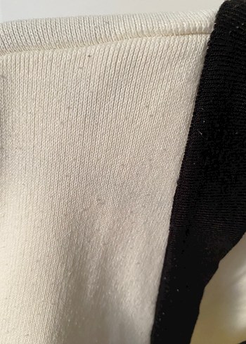 Düğmeli V Yaka Gri-Beyaz Midi Kadın Hırka - Görsel 6