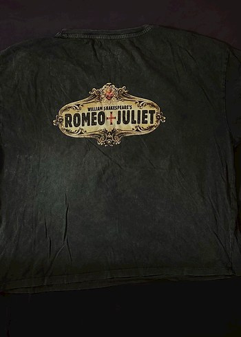 ROMEO VE JULIET Kısa Kollu Tişört