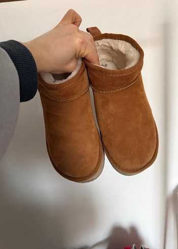 Ugg 36