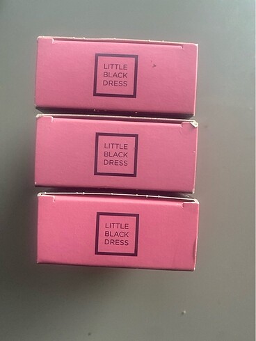  Beden avon little black dres 30 ml 3 adet