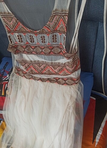 l Beden çeşitli Renk Tulllu elbise 
