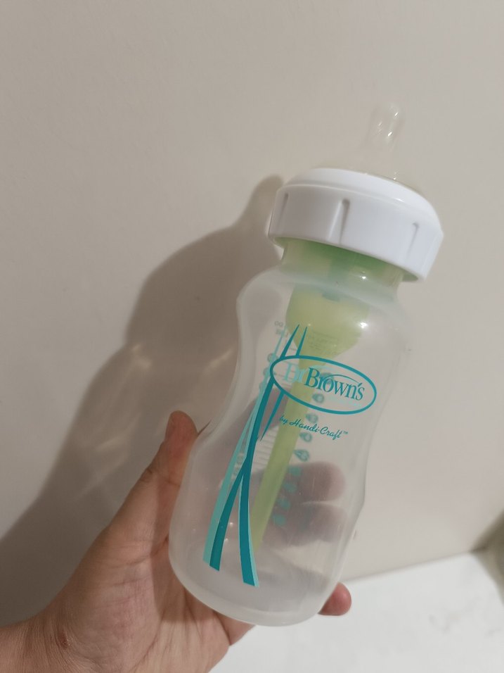 Dr.Brown's Dar Ağız Medikal Bebek Biberonu 250ml - Görsel 4