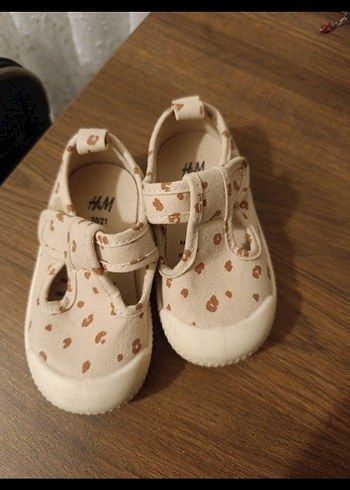 Kız Bebek hm orjinal - Görsel 3