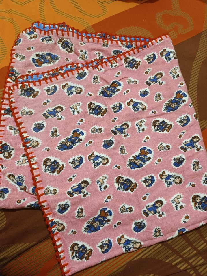 Çocuk Nakışlı Çok Renkli Battaniye - Görsel 4